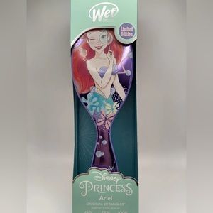 Wet Brush DISNEY PRINCESS Limited Edition Detangler Brush - ARIEL
